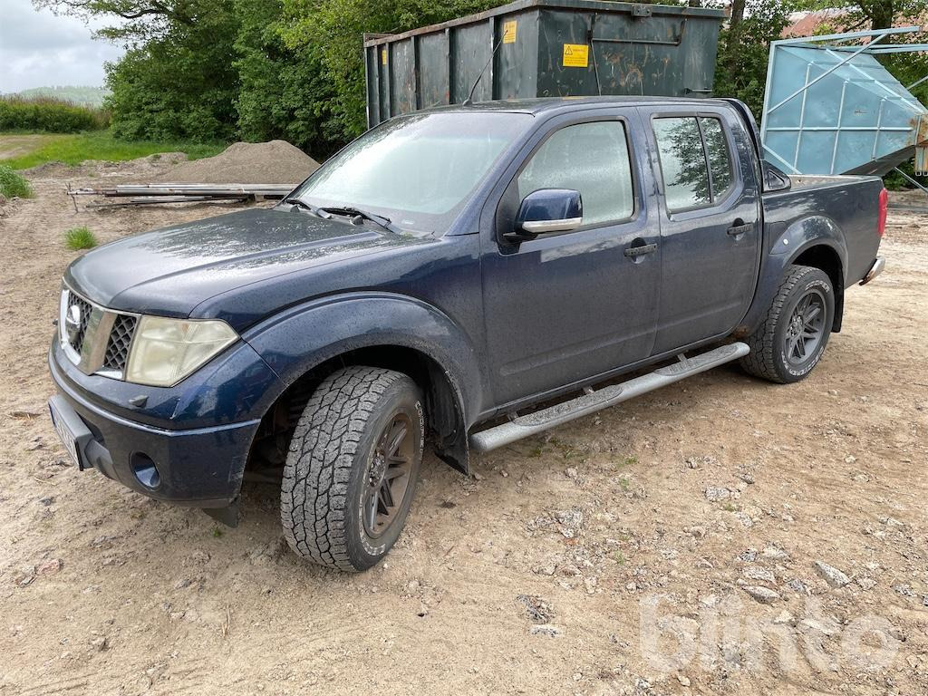 NISSAN NAVARA - شاحنة البيك أب: صورة 1 NISSAN NAVARA - شاحنة البيك أب: صورة 1