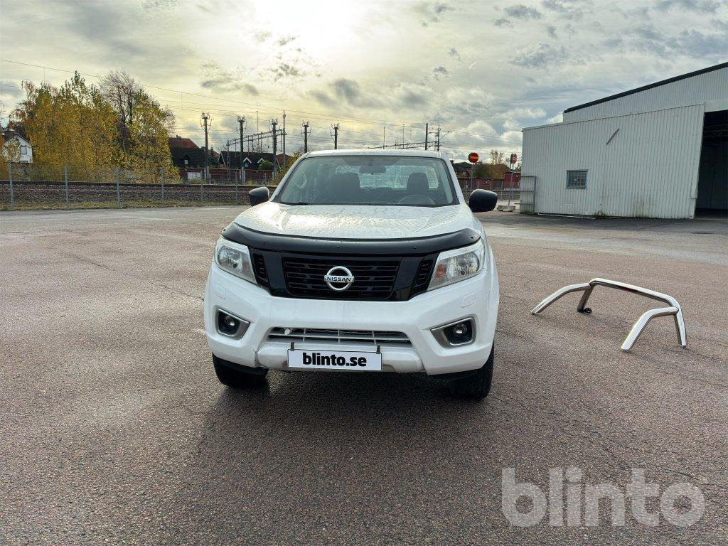 NISSAN - شاحنة توصيل مغلقة: صورة 2 NISSAN - شاحنة توصيل مغلقة: صورة 2