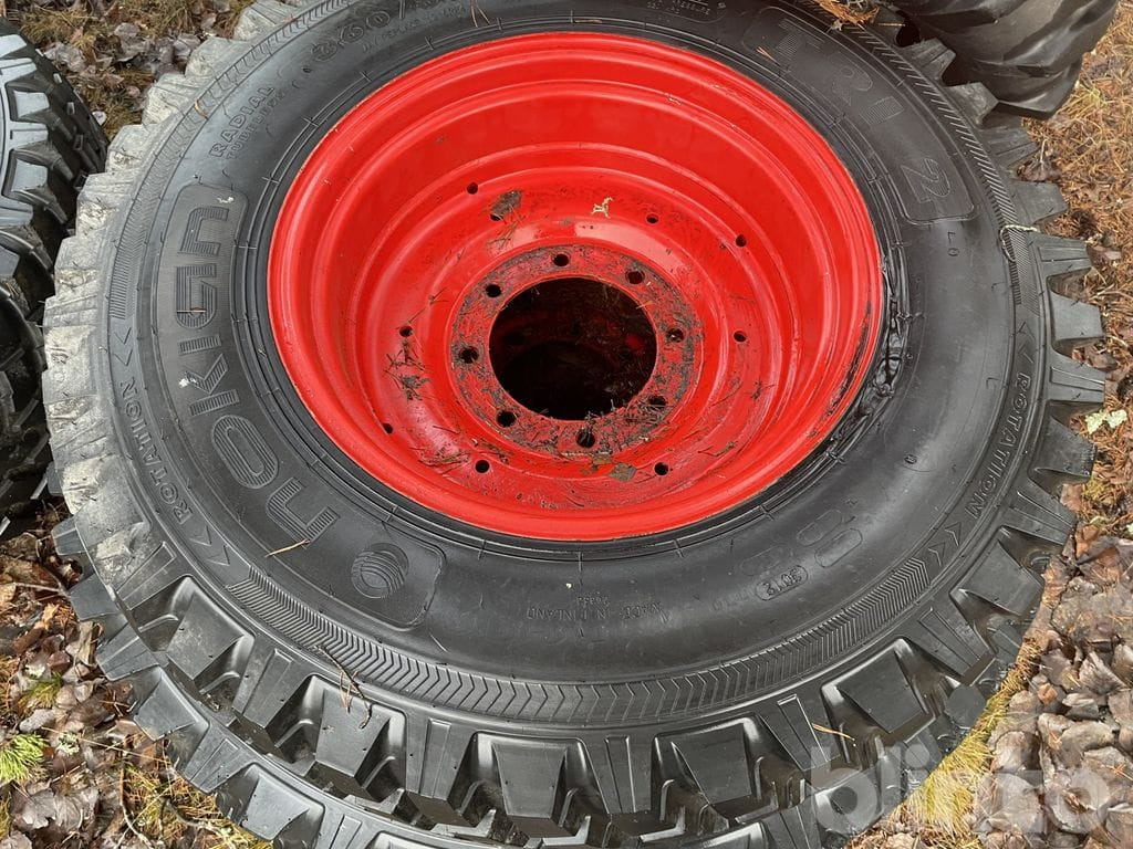 Nokia Tri 440/360 med fälg - عجلات - آلات زراعية: صورة 2 Nokia Tri 440/360 med fälg - عجلات - آلات زراعية: صورة 2