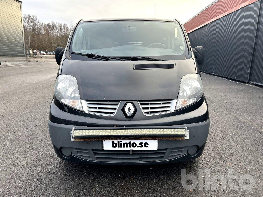 RENAULT JL TRAFIC PASSANGER - حافلة صغيرة, ميكروباص: صورة 1 RENAULT JL TRAFIC PASSANGER - حافلة صغيرة, ميكروباص: صورة 1