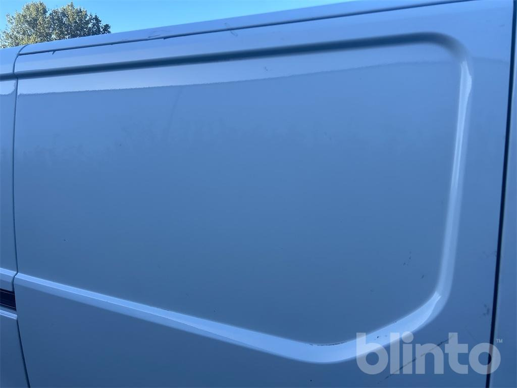 شاحنة توصيل مغلقة RENAULT Traffic: صورة 29