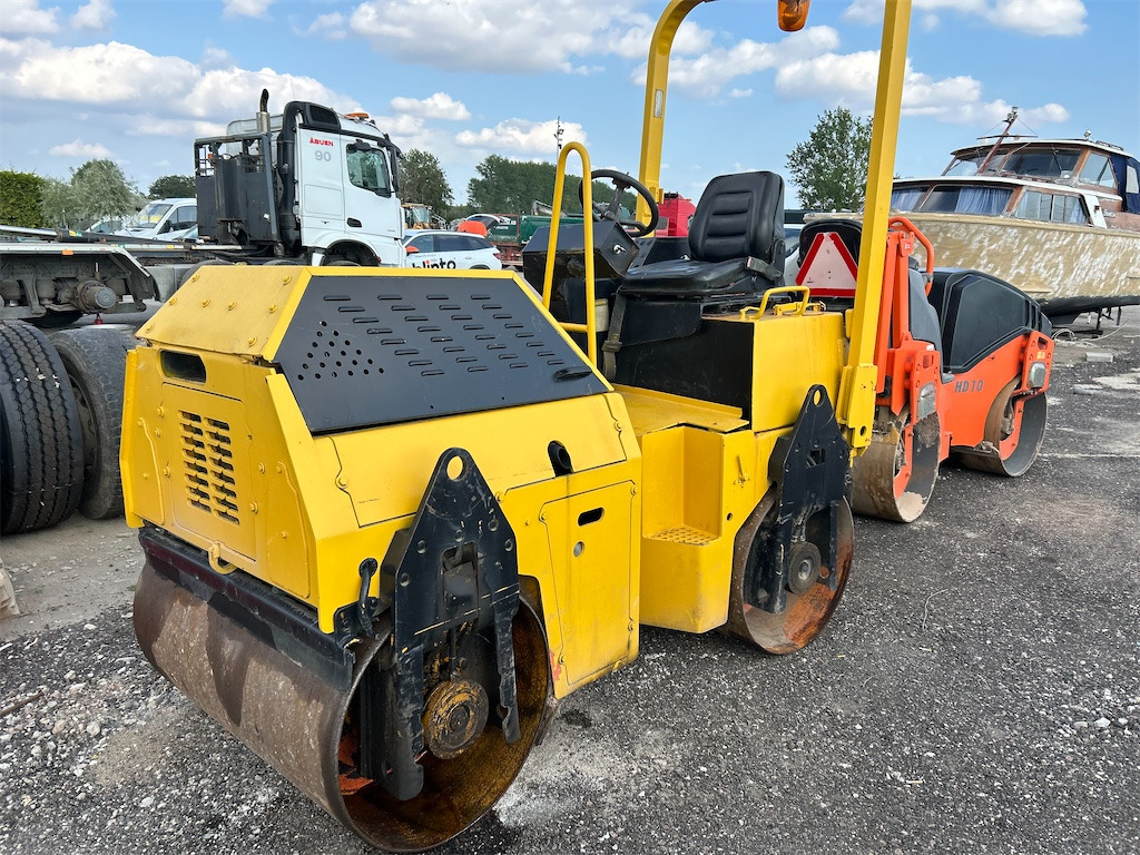 Terex TV1200 - رَصَّاص الطرق: صورة 1 Terex TV1200 - رَصَّاص الطرق: صورة 1