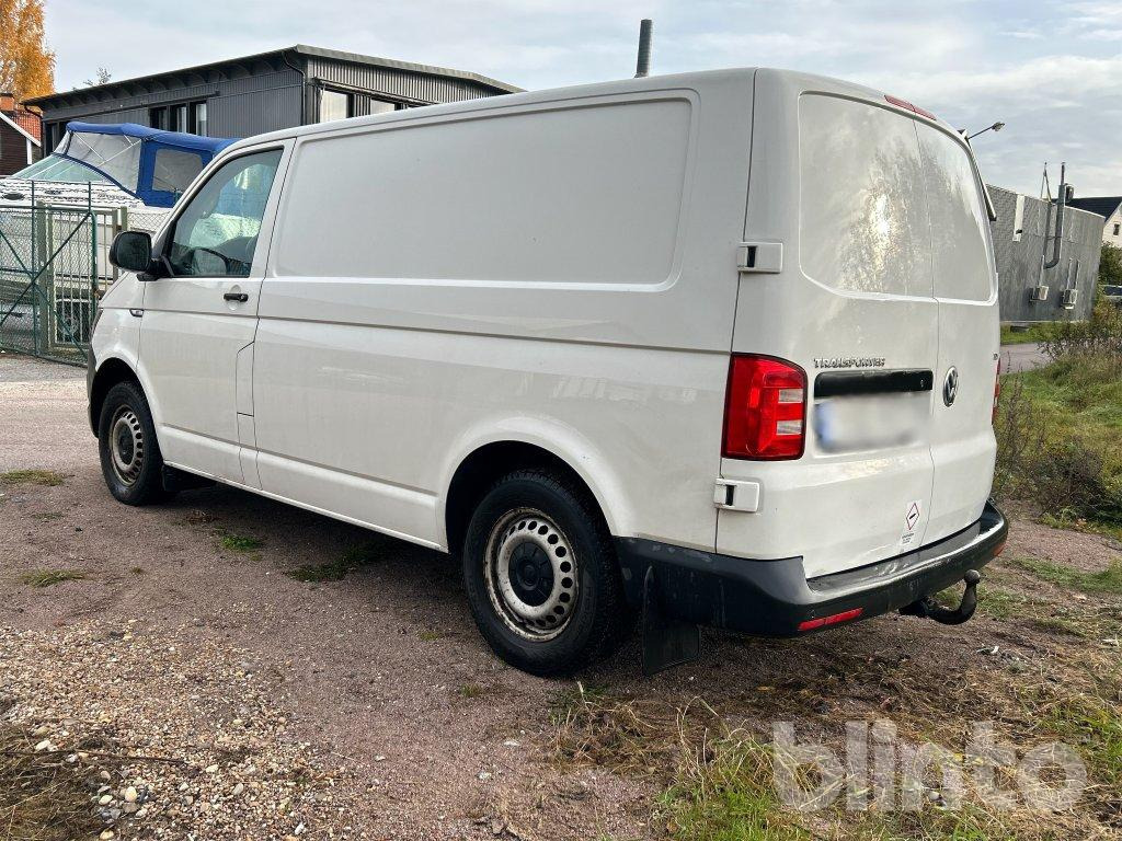 VOLKSWAGEN, VW Transporter TDI T6 DSG - فان: صورة 5 VOLKSWAGEN, VW Transporter TDI T6 DSG - فان: صورة 5