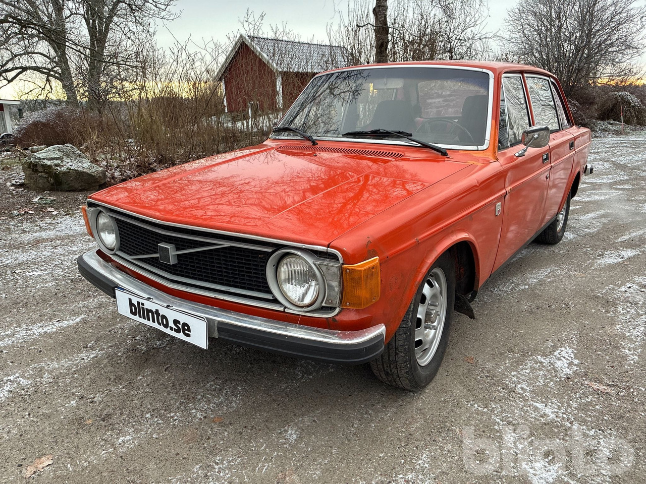 VOLVO 1443341 Y - سيارة: صورة 1 VOLVO 1443341 Y - سيارة: صورة 1