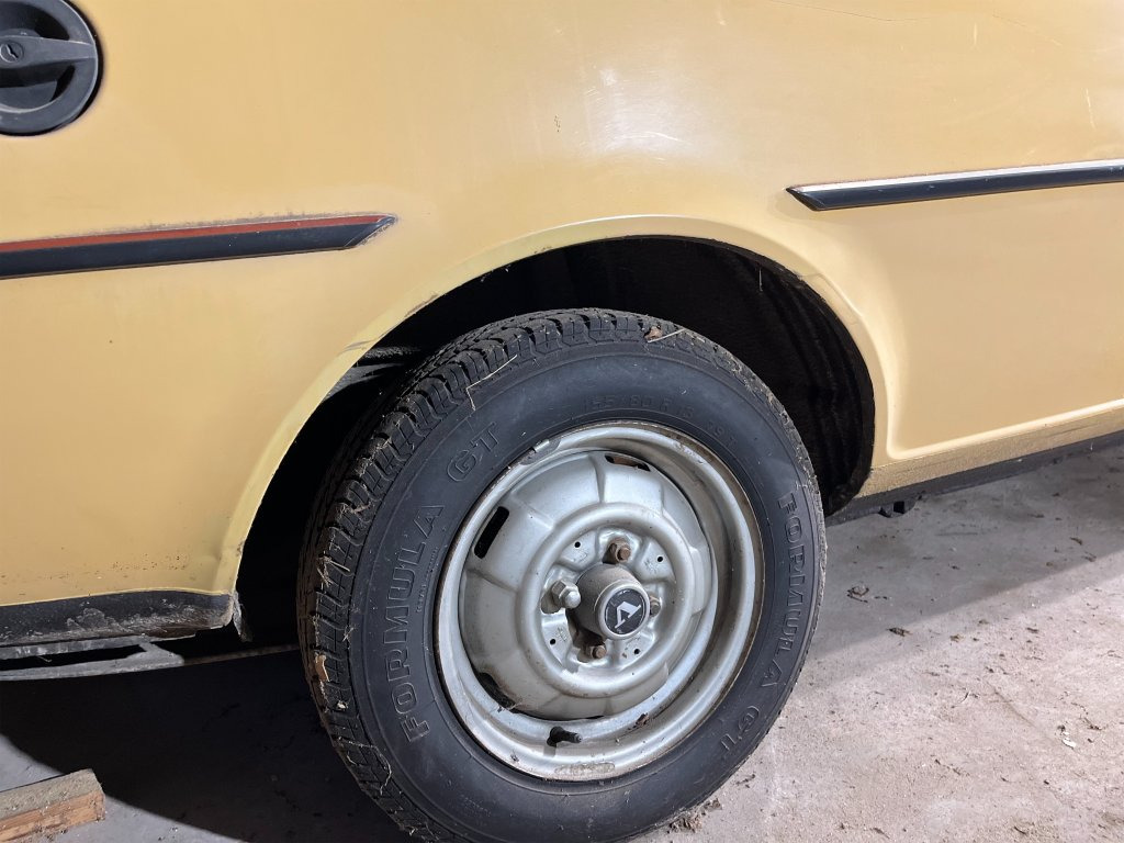 سيارة VOLVO 343 DL: صورة 24