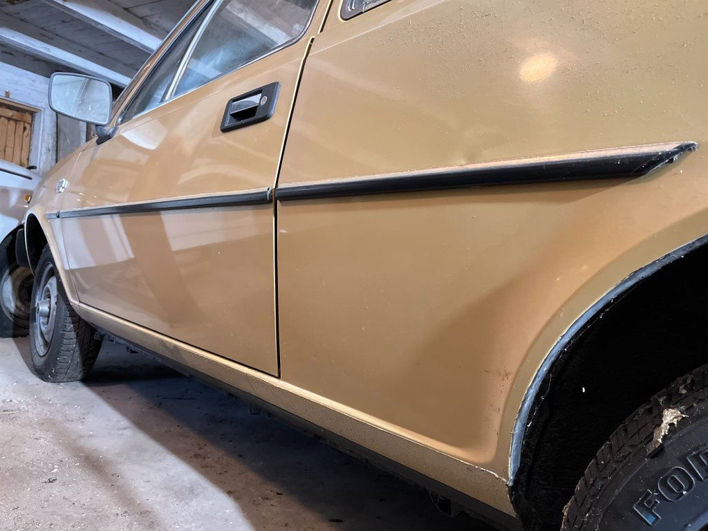 سيارة VOLVO 343 DL: صورة 40