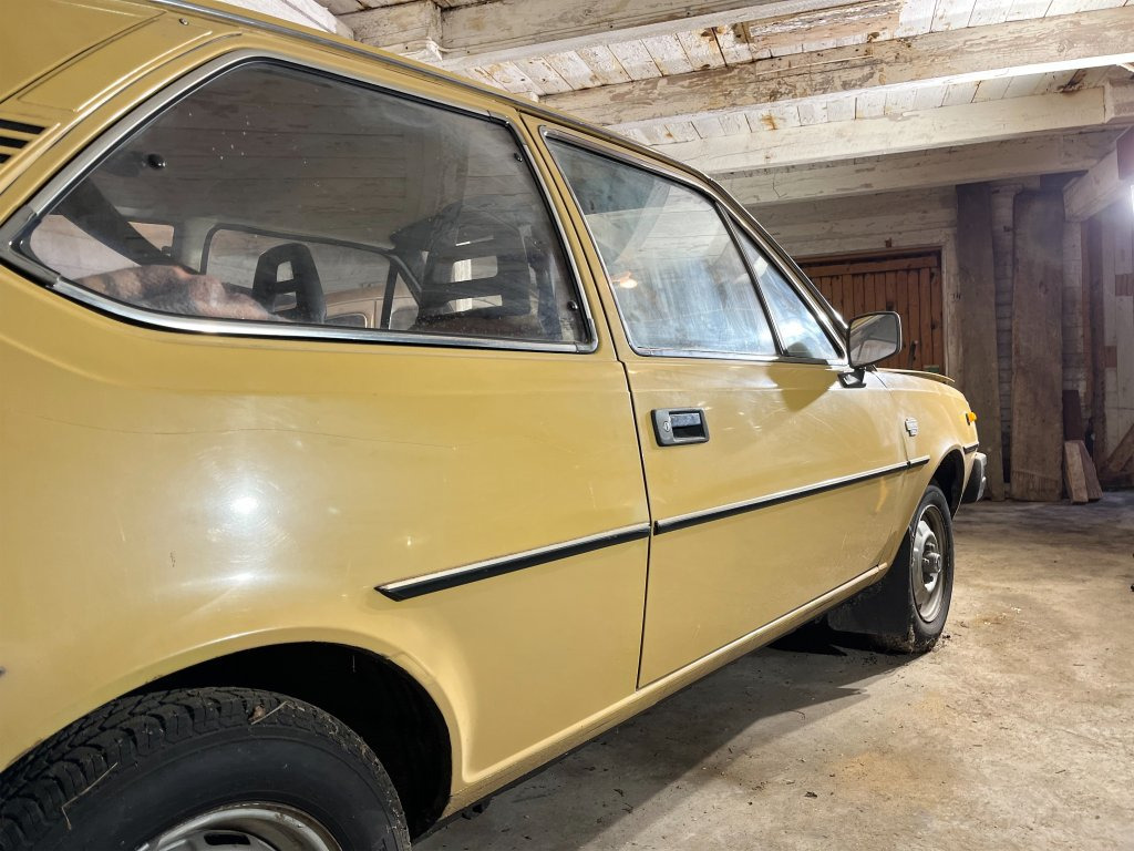 سيارة VOLVO 343 DL: صورة 23