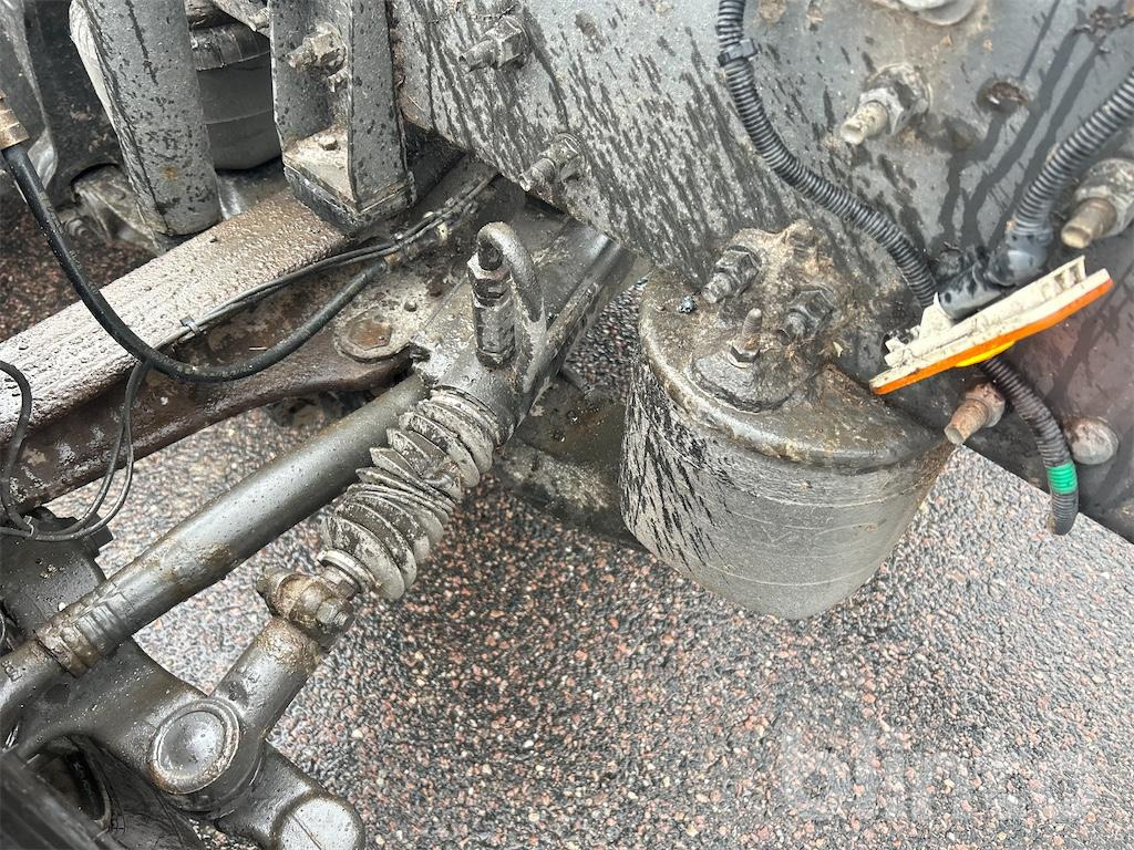 شاحنة بهيكل معدني للمقصورة VOLVO FH 6x2: صورة 42