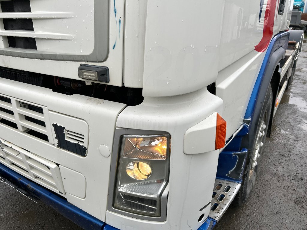 شاحنة برافعة خطافية VOLVO FM 400 6X2: صورة 37