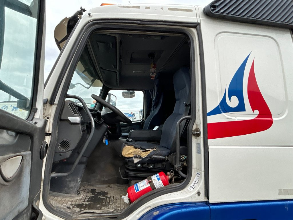 شاحنة برافعة خطافية VOLVO FM 400 6X2: صورة 11