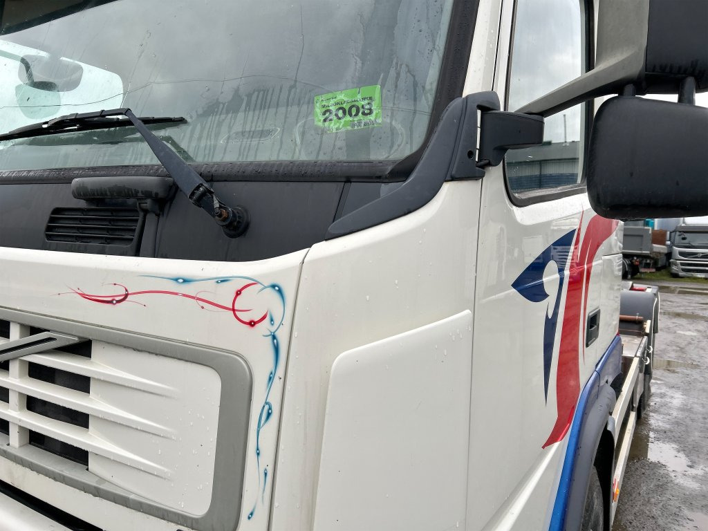 شاحنة برافعة خطافية VOLVO FM 400 6X2: صورة 36
