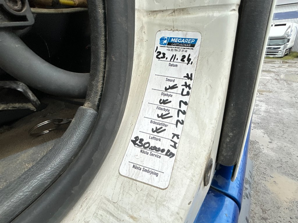 شاحنة برافعة خطافية VOLVO FM 400 6X2: صورة 12