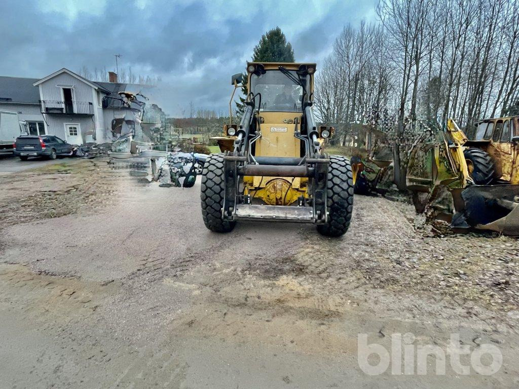 Volvo 4300 - اللودر بعجل: صورة 5 Volvo 4300 - اللودر بعجل: صورة 5