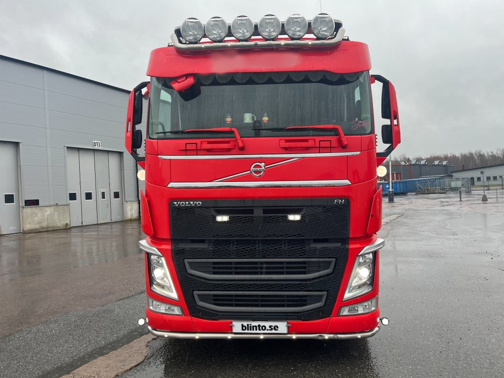 Volvo FH 8*4 12.8 I-Shift - شاحنة خلاطة خرسانة: صورة 2 Volvo FH 8*4 12.8 I-Shift - شاحنة خلاطة خرسانة: صورة 2