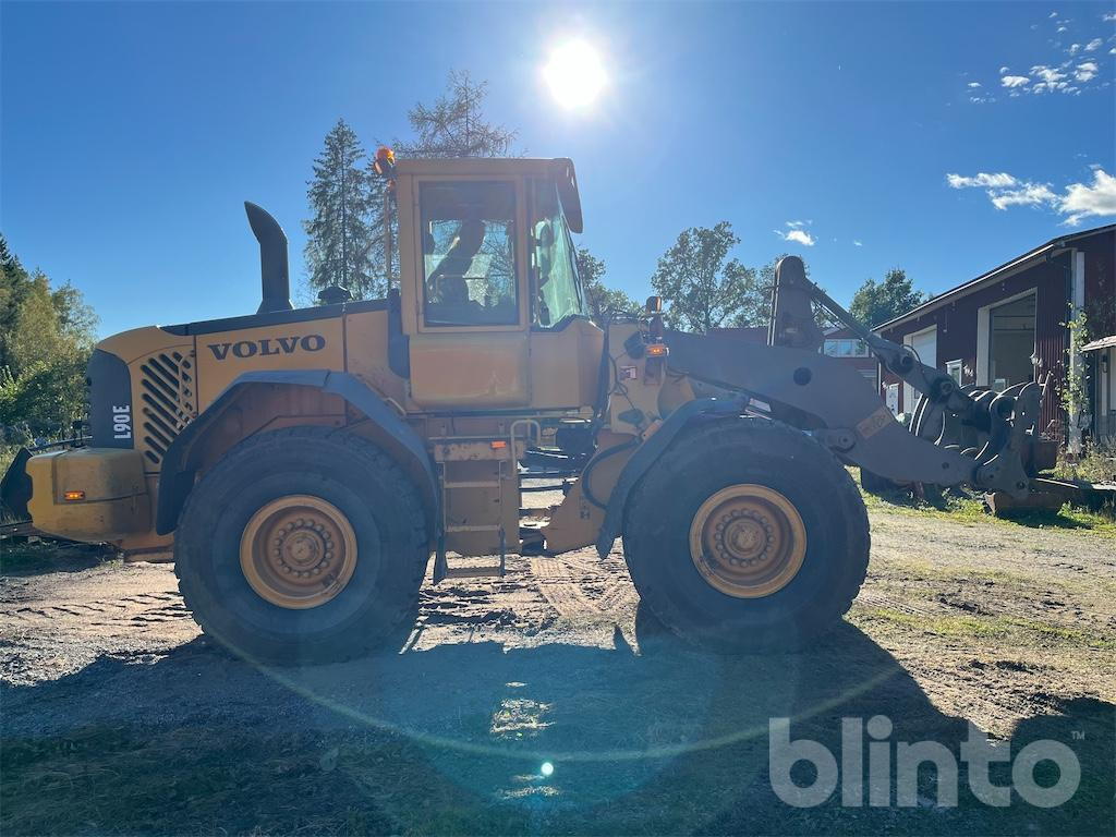 Volvo L90E - اللودر بعجل: صورة 5 Volvo L90E - اللودر بعجل: صورة 5