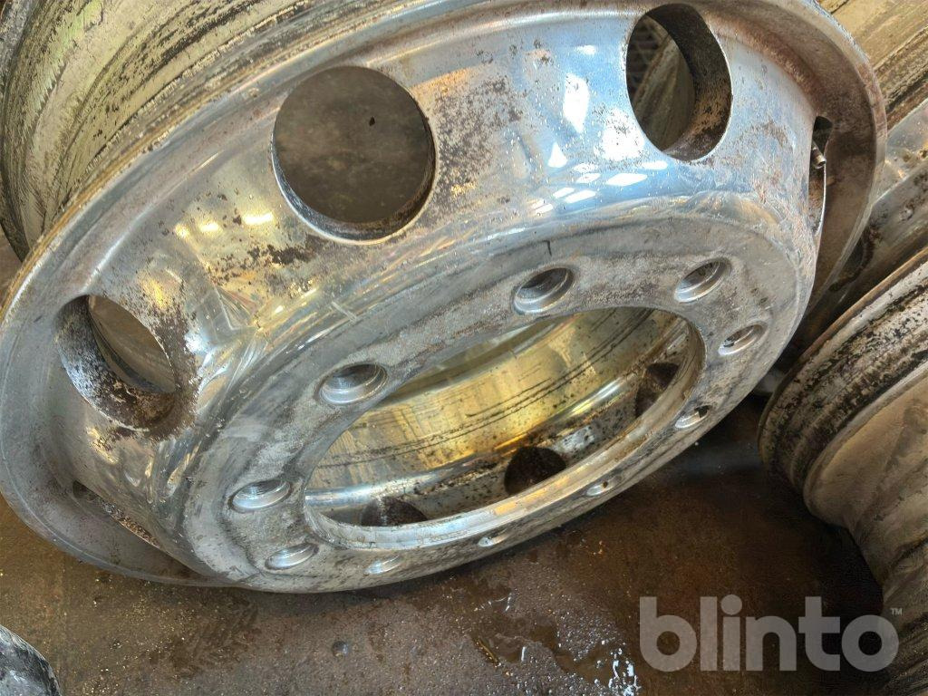 Volvo - الجنوط - شاحنة: صورة 5 Volvo - الجنوط - شاحنة: صورة 5