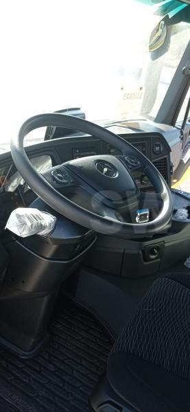 شاحنات مسطحة للبيع  Mercedes Arocs 4140: صورة 7