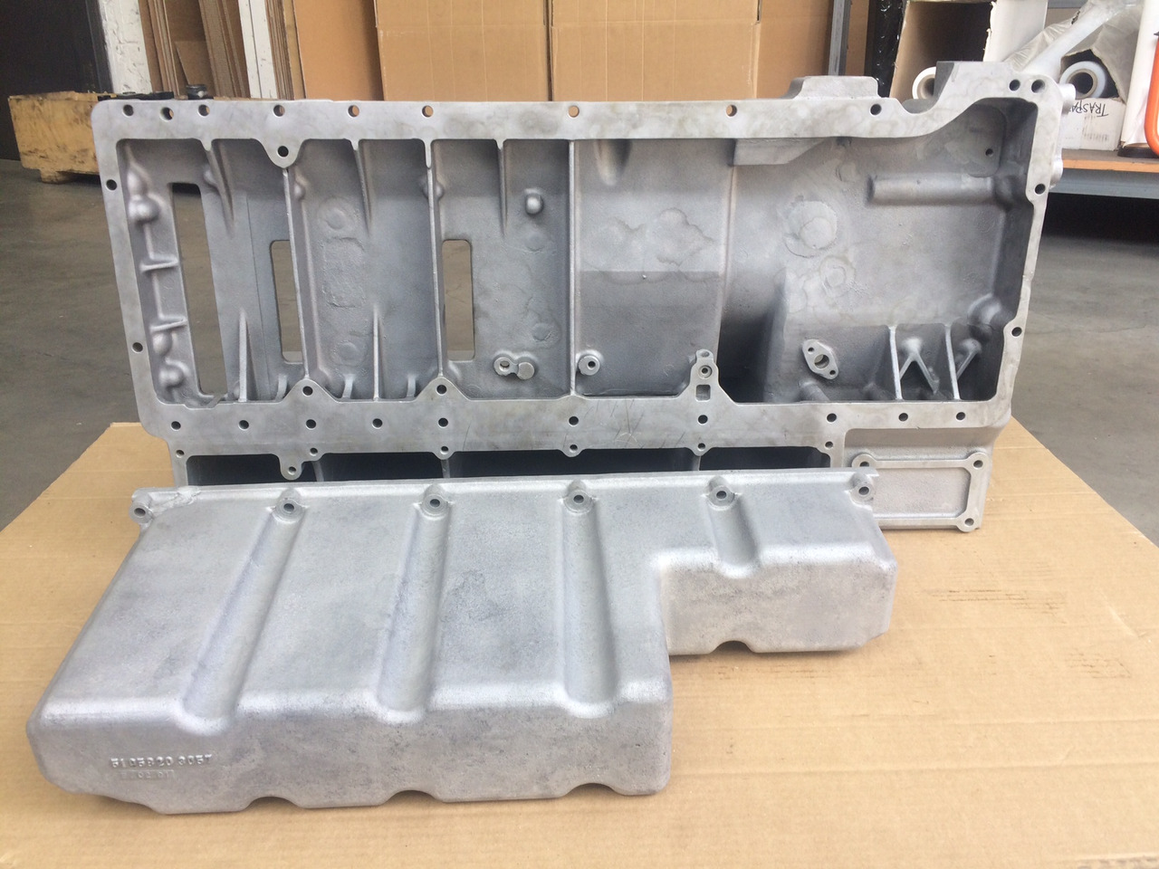 COPPA OLIO MAN 51058015648 - MOTORE D0836LUH01 / D0836LUH02 - حوض الزيت: صورة 4 COPPA OLIO MAN 51058015648 - MOTORE D0836LUH01 / D0836LUH02 - حوض الزيت: صورة 4