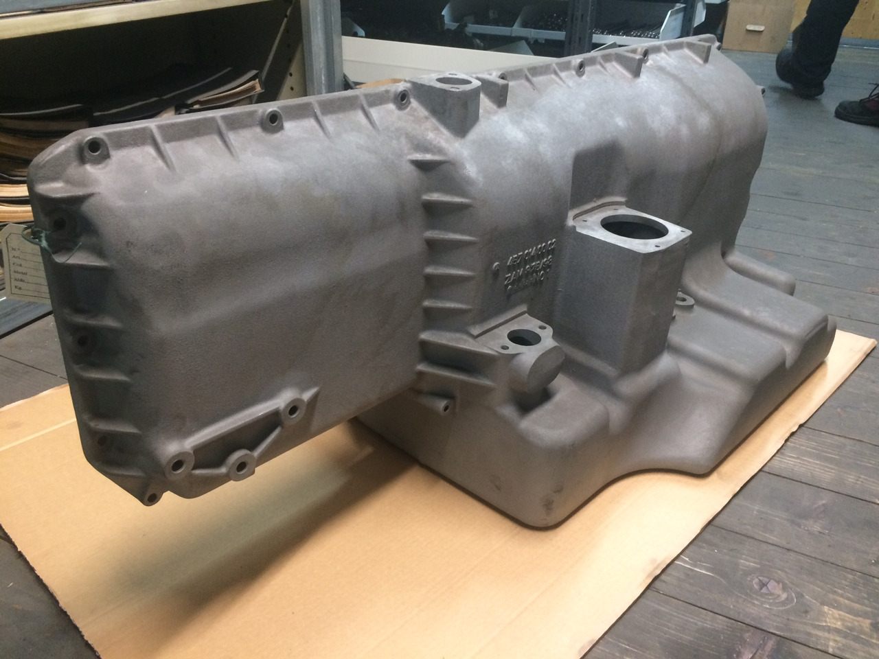 COPPA OLIO MERCEDES OM457HLA - حوض الزيت: صورة 4 COPPA OLIO MERCEDES OM457HLA - حوض الزيت: صورة 4