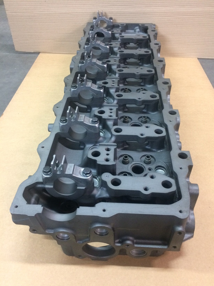 TESTATE MOTORI MAN D2066 - D2676 - NUDE / COMPLETE DI VALVOLE - رأس أسطوانية - شاحنة: صورة 4 TESTATE MOTORI MAN D2066 - D2676 - NUDE / COMPLETE DI VALVOLE - رأس أسطوانية - شاحنة: صورة 4