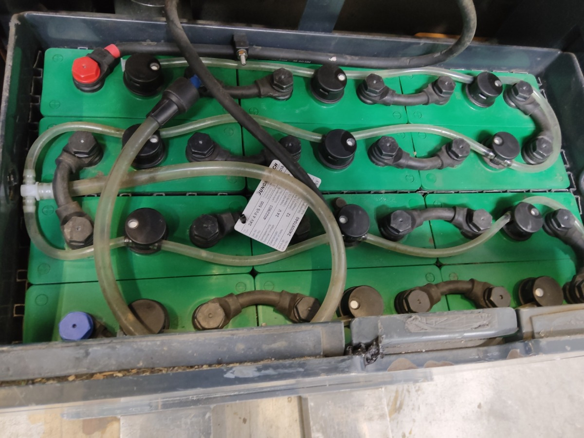 Jungheinrich ESE120/1950MM - شاحنة نقل الطبالي: صورة 4 Jungheinrich ESE120/1950MM - شاحنة نقل الطبالي: صورة 4