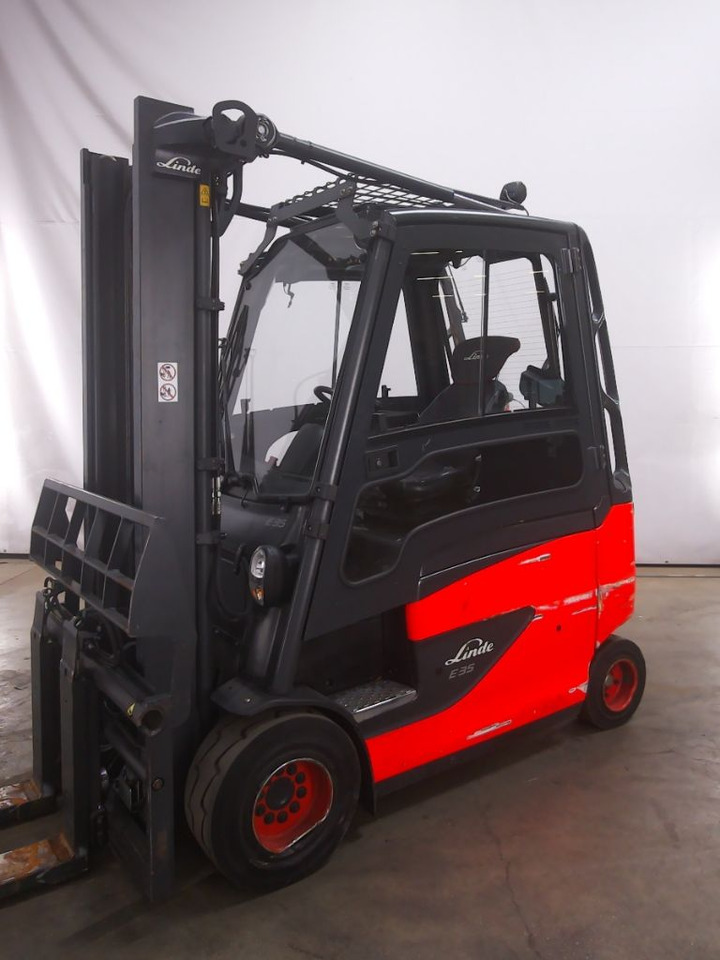 Linde E35HL-01 - رافعة شوكية كهربائية: صورة 1 Linde E35HL-01 - رافعة شوكية كهربائية: صورة 1