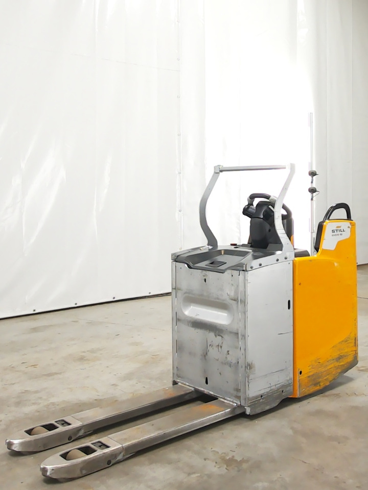 Still EXH-S20 - شاحنة نقل الطبالي: صورة 1 Still EXH-S20 - شاحنة نقل الطبالي: صورة 1