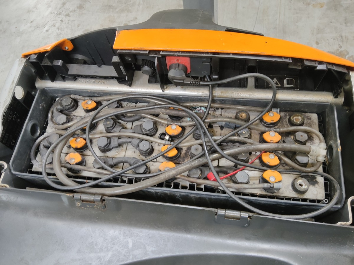 Still EXU20 - شاحنة نقل الطبالي: صورة 4 Still EXU20 - شاحنة نقل الطبالي: صورة 4