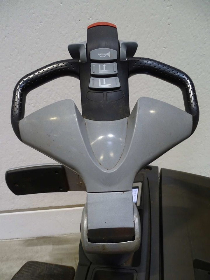 Still EXV-SF14/TK - آلة تكديس: صورة 3 Still EXV-SF14/TK - آلة تكديس: صورة 3