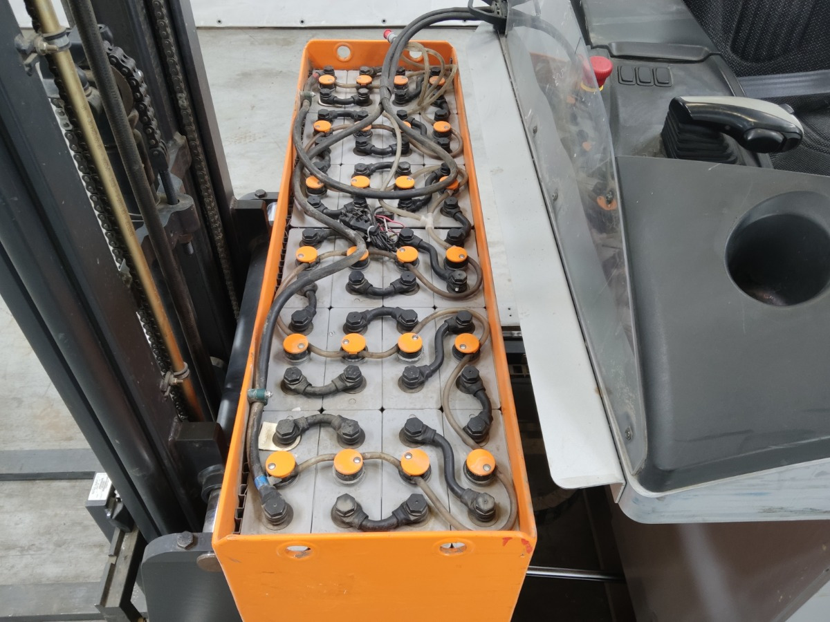 Still FM-X10 - رافعة شوكية للوصول للأماكن الضيقة: صورة 4 Still FM-X10 - رافعة شوكية للوصول للأماكن الضيقة: صورة 4