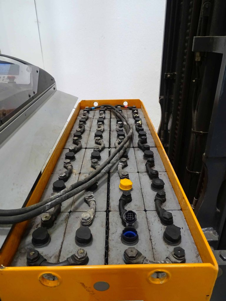 Still FM-X17 - رافعة شوكية للوصول للأماكن الضيقة: صورة 4 Still FM-X17 - رافعة شوكية للوصول للأماكن الضيقة: صورة 4