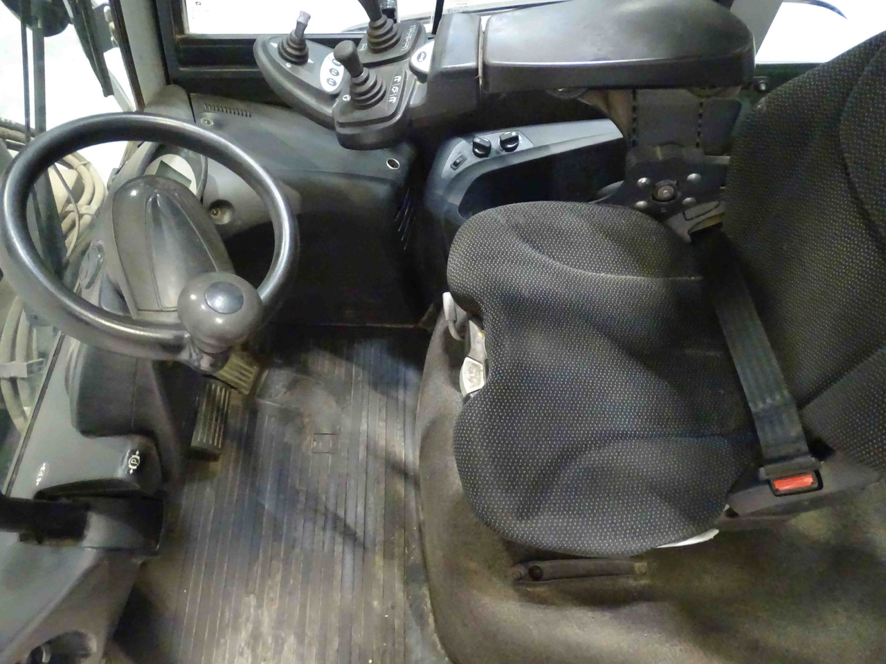 Still RX70-60 - رافعة شوكية ديزل: صورة 3 Still RX70-60 - رافعة شوكية ديزل: صورة 3