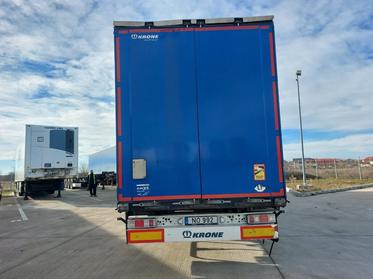 Krone SD - نصف مقطورة بستائر جانبية: صورة 5 Krone SD - نصف مقطورة بستائر جانبية: صورة 5