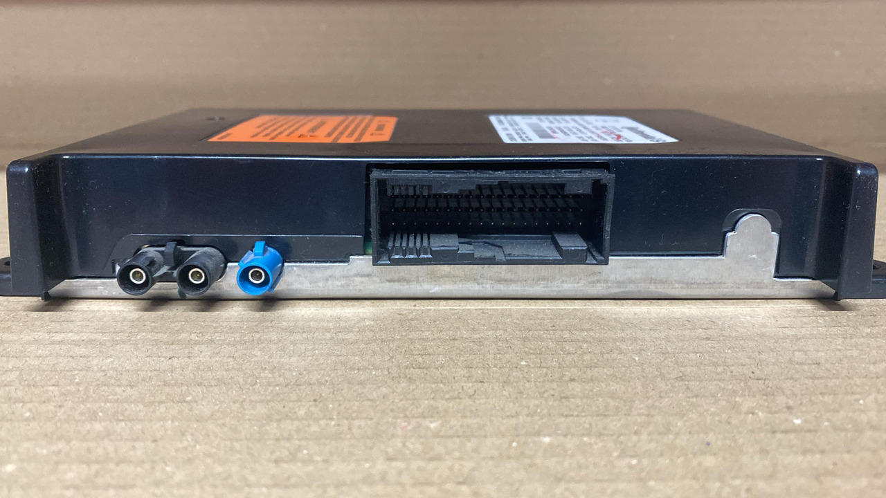 CONTINENTAL Mercedes Benz Control Module A2179004301 - وحدة إي سي يو: صورة 2 CONTINENTAL Mercedes Benz Control Module A2179004301 - وحدة إي سي يو: صورة 2
