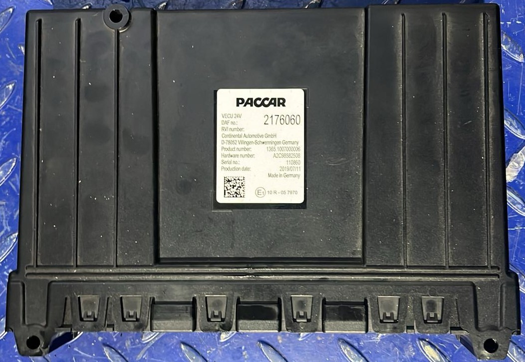 DAF XF CF VECU Control Unit Module 2176060 - وحدة إي سي يو: صورة 2 DAF XF CF VECU Control Unit Module 2176060 - وحدة إي سي يو: صورة 2