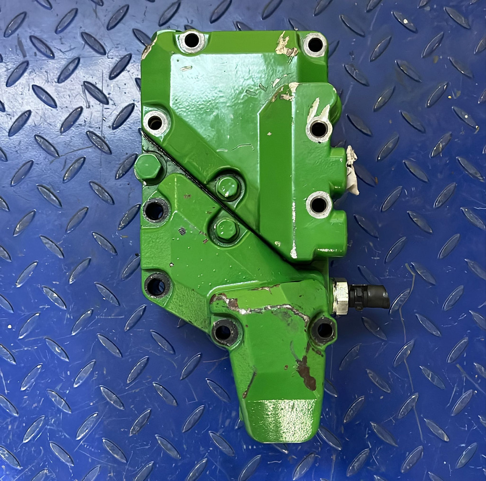 John Deere RACITOR DE ULEI RE560754 - قطع الغيار - جرار: صورة 2 John Deere RACITOR DE ULEI RE560754 - قطع الغيار - جرار: صورة 2