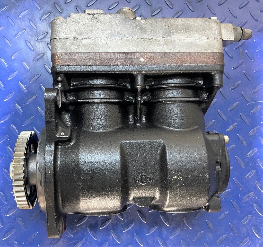 KNORR-BREMSE Mercedes Actros A0011305515 - ضاغط مكابح الهواء - شاحنة: صورة 2 KNORR-BREMSE Mercedes Actros A0011305515 - ضاغط مكابح الهواء - شاحنة: صورة 2