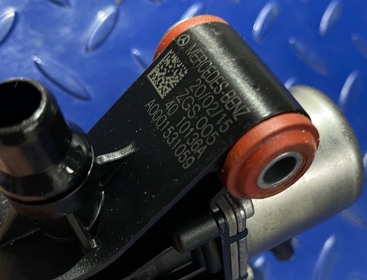 Mercedes Actros MP4 Euro 5, 6 Adblue Heater Valve A0001531059 - علبة العادم/ نظام العادم - شاحنة: صورة 3 Mercedes Actros MP4 Euro 5, 6 Adblue Heater Valve A0001531059 - علبة العادم/ نظام العادم - شاحنة: صورة 3