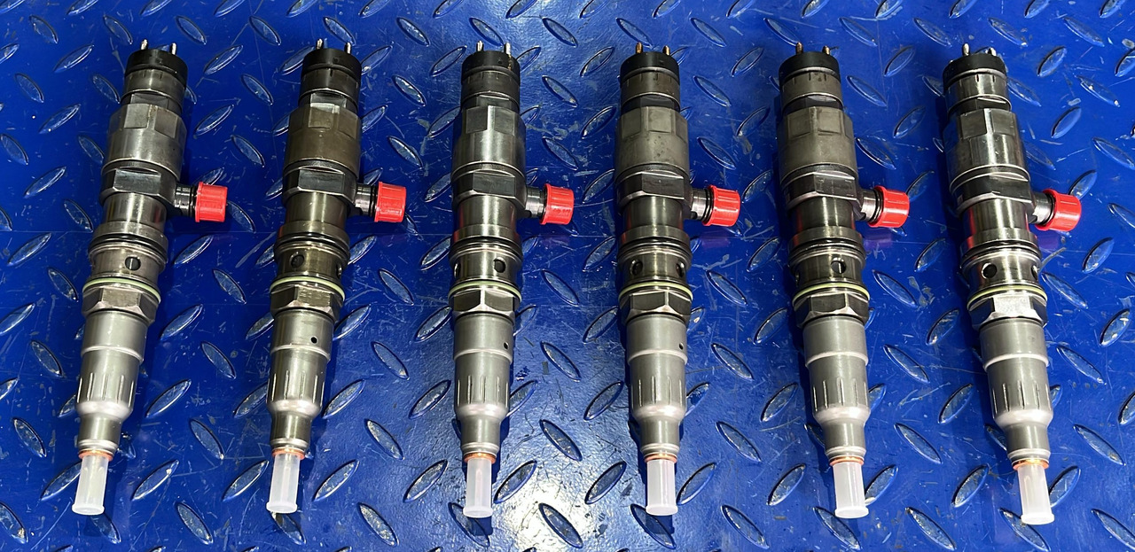 Mercedes Benz Injector Actros MP4 A4700700087 - حاقن - شاحنة: صورة 1 Mercedes Benz Injector Actros MP4 A4700700087 - حاقن - شاحنة: صورة 1