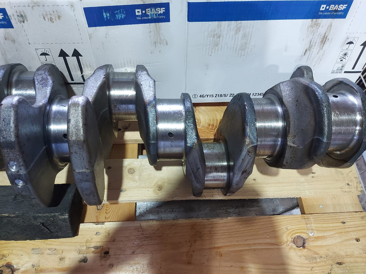 Mercedes Crankshaft OM473 Euro 6 - عمود الكرانك: صورة 4 Mercedes Crankshaft OM473 Euro 6 - عمود الكرانك: صورة 4