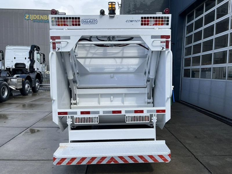 Mercedes-Benz Accelo 815 4x2 Garbage Compactor (2 units) Accelo 815 4x2 Garbage Compactor (2 units) - شاحنة قمامة: صورة 5 Mercedes-Benz Accelo 815 4x2 Garbage Compactor (2 units) Accelo 815 4x2 Garbage Compactor (2 units) - شاحنة قمامة: صورة 5
