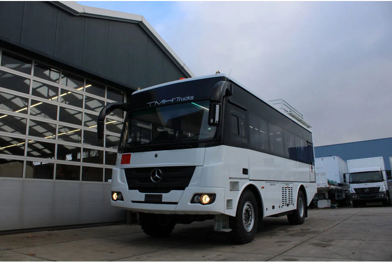 Mercedes-Benz Atego 1725 4x4 Passenger Bus - حافلة نقل لمسافات طويلة: صورة 1 Mercedes-Benz Atego 1725 4x4 Passenger Bus - حافلة نقل لمسافات طويلة: صورة 1