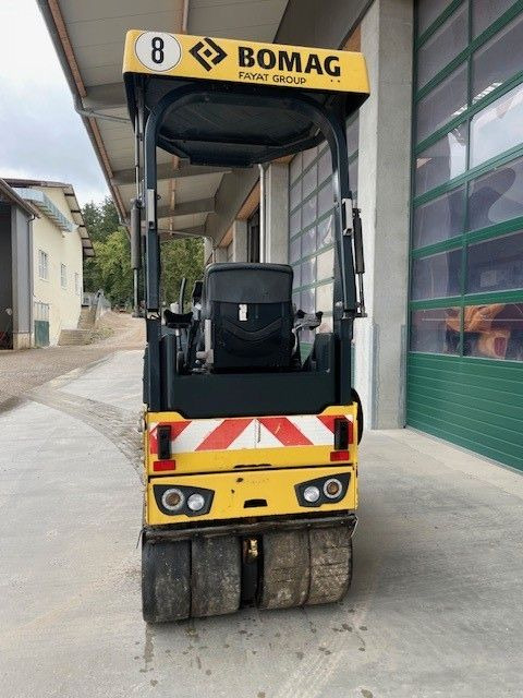BOMAG BW 100 AC-5 - مدحلة المختلطة: صورة 5 BOMAG BW 100 AC-5 - مدحلة المختلطة: صورة 5