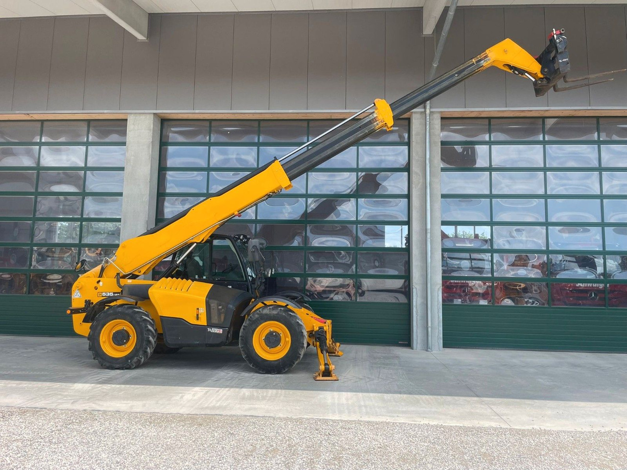 JCB 535-125 - آلة رفع ونقل تلسكوبية: صورة 4 JCB 535-125 - آلة رفع ونقل تلسكوبية: صورة 4