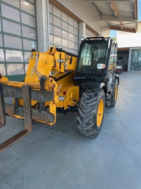 JCB 535-95 Turbo Powershift - اللودر بعجل: صورة 2 JCB 535-95 Turbo Powershift - اللودر بعجل: صورة 2