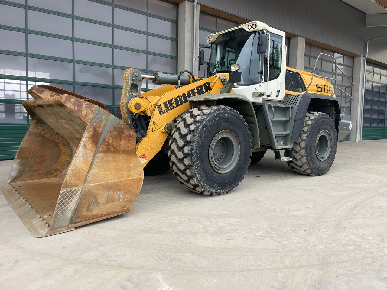 Liebherr L566 - اللودر بعجل: صورة 2 Liebherr L566 - اللودر بعجل: صورة 2
