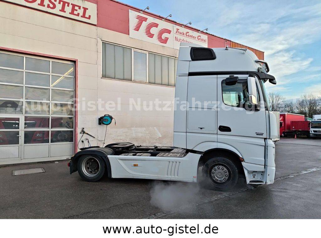 Mercedes-Benz Actros 1845 LS GigaSpace - مقطورة السحب: صورة 2 Mercedes-Benz Actros 1845 LS GigaSpace - مقطورة السحب: صورة 2