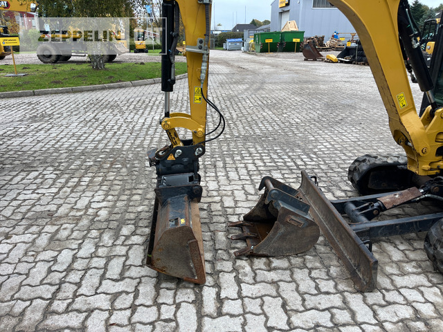 حفار صغير Cat 301.8-05A: صورة 11 حفار صغير Cat 301.8-05A: صورة 11