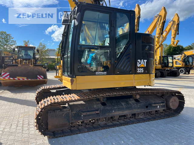 Cat 325FL - حفار زاحف: صورة 3 Cat 325FL - حفار زاحف: صورة 3