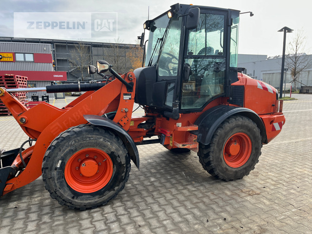 Cat 908H - اللودر بعجل: صورة 3 Cat 908H - اللودر بعجل: صورة 3